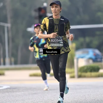Runner Photo 6742481