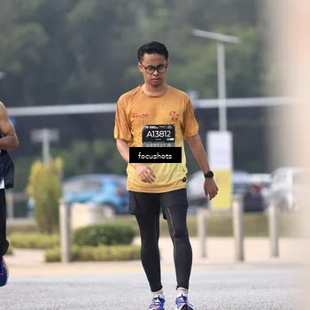 Runner Photo 6742509