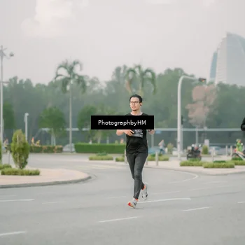 Runner Photo 6742511