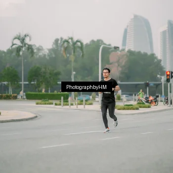 Runner Photo 6742512