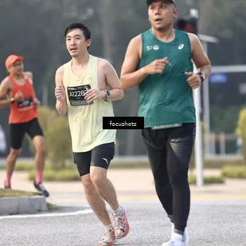 Runner Photo 6742521