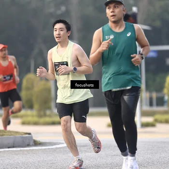 Runner Photo 6742527
