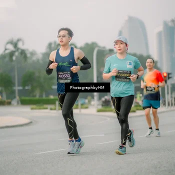 Runner Photo 6742531