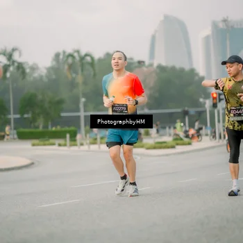 Runner Photo 6742539