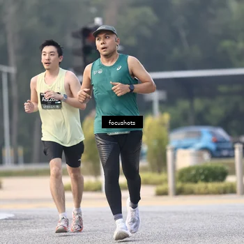 Runner Photo 6742542