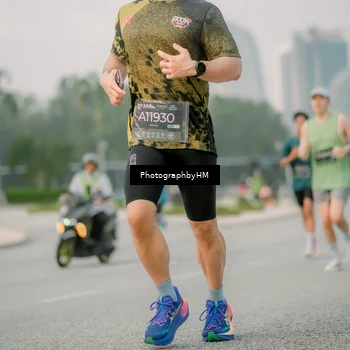Runner Photo 6742585