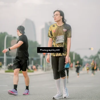 Runner Photo 6742620