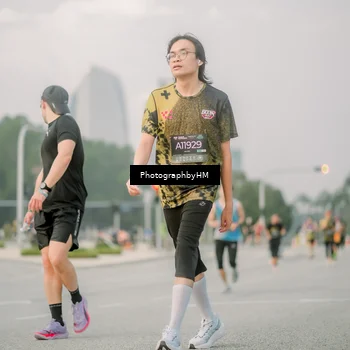 Runner Photo 6742633