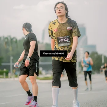 Runner Photo 6742637