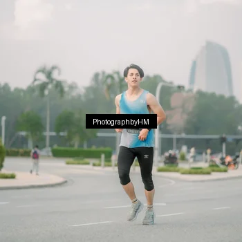 Runner Photo 6742651