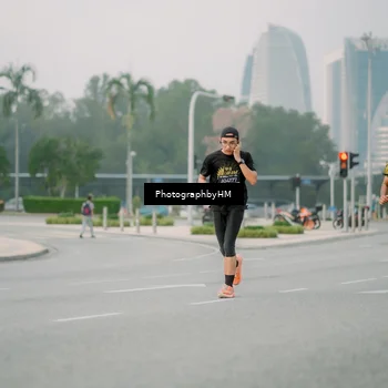 Runner Photo 6742671