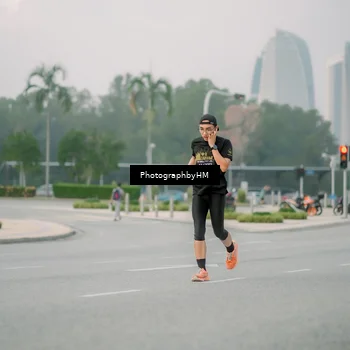 Runner Photo 6742677