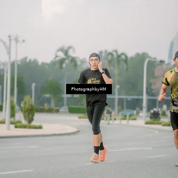 Runner Photo 6742686