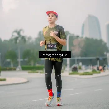 Runner Photo 6742696