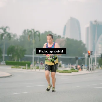 Runner Photo 6742704