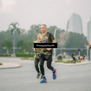 Runner Photo 6742772