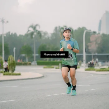 Runner Photo 6742794