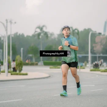 Runner Photo 6742797