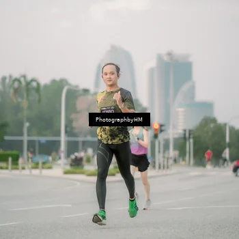 Runner Photo 6742800