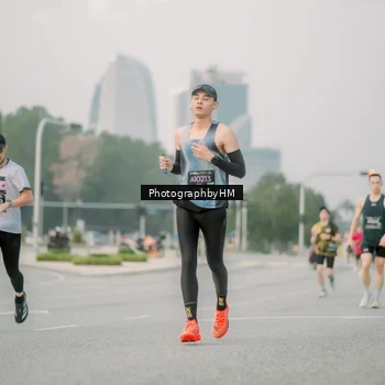 Runner Photo 6742822