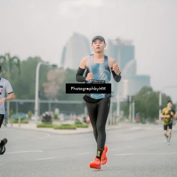 Runner Photo 6742827