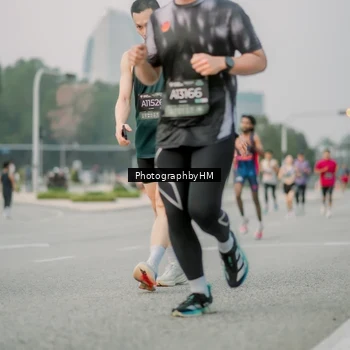 Runner Photo 6742854