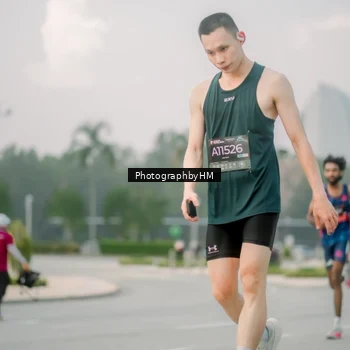 Runner Photo 6742860