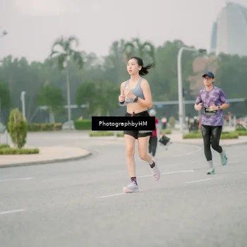 Runner Photo 6742878