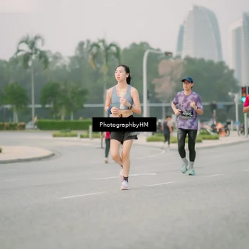 Runner Photo 6742880