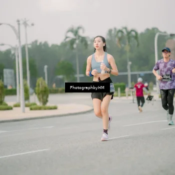 Runner Photo 6742881