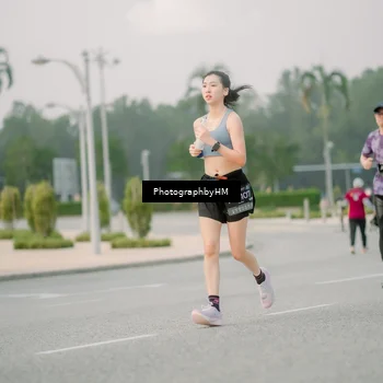 Runner Photo 6742892