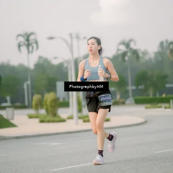 Runner Photo 6742895