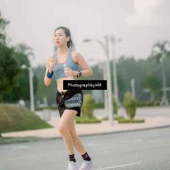 Runner Photo 6742900