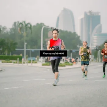 Runner Photo 6742902