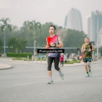Runner Photo 6742908