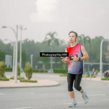 Runner Photo 6742920