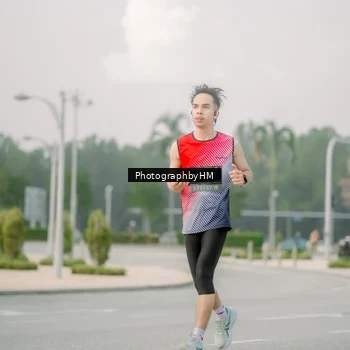 Runner Photo 6742924