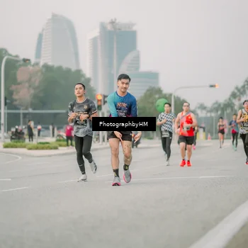 Runner Photo 6742954