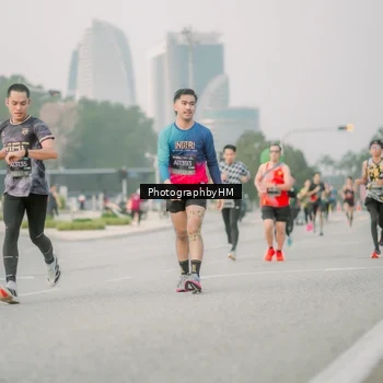 Runner Photo 6742976