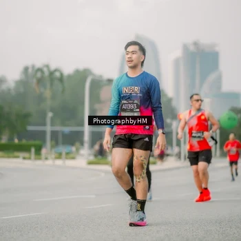 Runner Photo 6742989