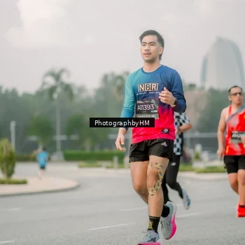 Runner Photo 6742998