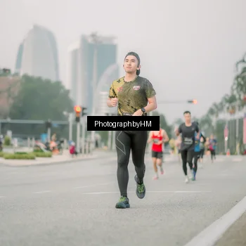 Runner Photo 6743057
