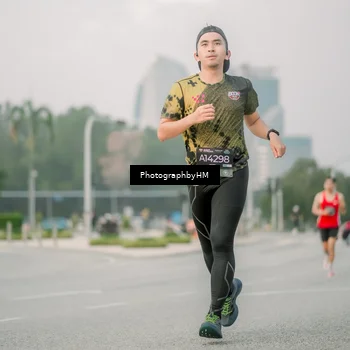 Runner Photo 6743073