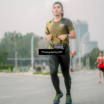 Runner Photo 6743076