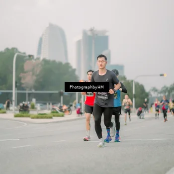 Runner Photo 6743077