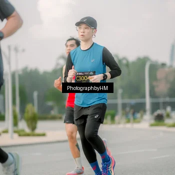 Runner Photo 6743113