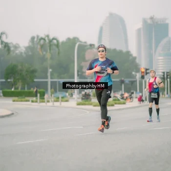 Runner Photo 6743123