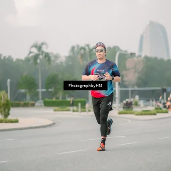 Runner Photo 6743134