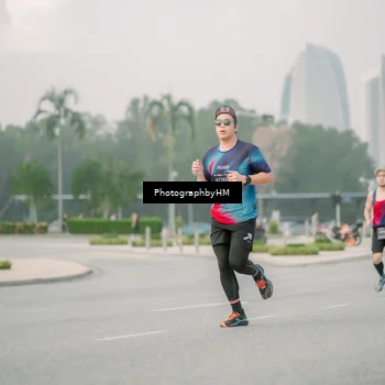 Runner Photo 6743146