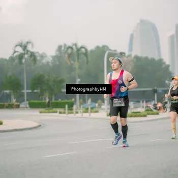 Runner Photo 6743149